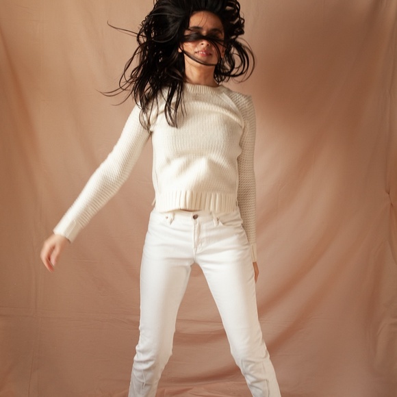 Cozy, sleek Sweater - Picture 2 of 3